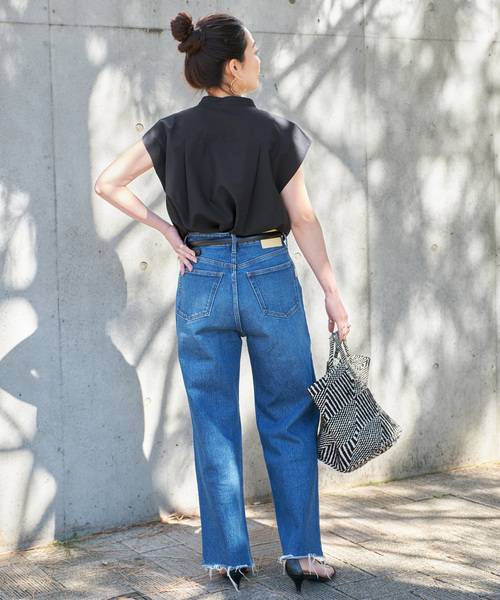 B.C STOCK（ベーセーストック）の「手洗い可 / UVカット / UVケアフロントフレアースタンドシャツ（シャツ/ブラウス・レディース・ホワイト/キャメル/ブラック・FREE）」の10枚目の写真