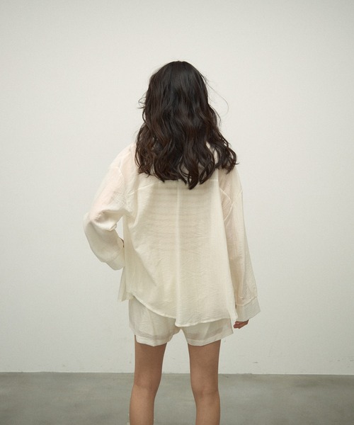 Lutim by u（ルチバイユー）の「【3Piece Set】 Striped Knit Crepe Shirt Setup / 【3点セット】涼感ラッシュガードセットアップ（シャツ/ブラウス・レディース・ナチュラル/オリーブ/ホワイト/ピンク・FREE）」の5枚目の写真