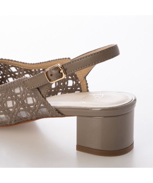 Riz raffinee（リズラフィーネ）の「バックバンドパンプス（パンプス・レディース・ブラック/デザートカモ/ネイビー・23.5cm/24.5cm/24cm/23cm/22.5cm）」の15枚目の写真