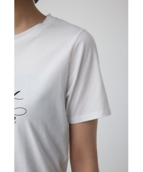 AZUL by moussy(アズールバイマウジー)の「シンプルロゴTシャツ(Tシャツ/カットソー・レディース・オフホワイト/ブラック/ライム/ベージュ・FREE)」の12枚目の写真