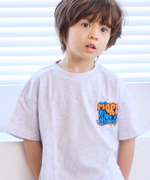Life Support Products（ライフサポートプロダクツ）の「S/S グラフィックTee（Tシャツ/カットソー・キッズ・ブルー/ホワイト系その他/マスタード/ライトピンク/杢グレー/ラベンダー/チャコール/オフホワイト/ブラック/カーキ・90/110/120/80/130/95/140/100/150）」の2枚目の写真