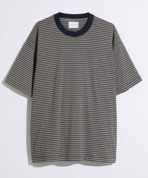 WEARSTAND（ウェアスタンド）の「【WEARSTAND/ウェアスタンド】Micro Border Stretch T-Shirt / マイクロボーダーストレッチTシャツ/レギュラーフィット（Tシャツ/カットソー・メンズ・ベージュ/ブラック/カーキ・MEDIUM/LARGE/X-LARGE）」の3枚目の写真
