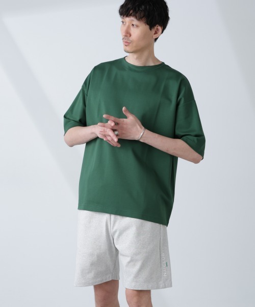 NANO universe(ナノユニバース)の「「NJ/CLUB」モクロディ ボートネック ビッグTシャツ(Tシャツ/カットソー・メンズ・ブラック/ホワイト/グリーン・L/M/S)」の1枚目の写真