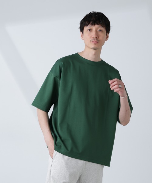 NANO universe(ナノユニバース)の「「NJ/CLUB」モクロディ ボートネック ビッグTシャツ(Tシャツ/カットソー・メンズ・ブラック/ホワイト/グリーン・L/M/S)」の4枚目の写真