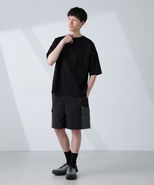 NANO universe(ナノユニバース)の「「NJ/CLUB」モクロディ ボートネック ビッグTシャツ(Tシャツ/カットソー・メンズ・ブラック/ホワイト/グリーン・L/M/S)」の21枚目の写真