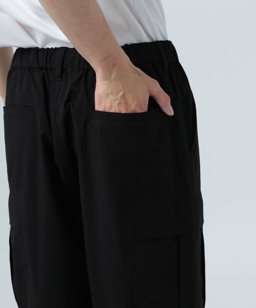 BAYFLOW（ベイフロー）の「[ストレスフリー]ストレッチテックカーゴパンツ（カーゴパンツ・メンズ・カーキ/ブラック・MEDIUM/LARGE）」の18枚目の写真