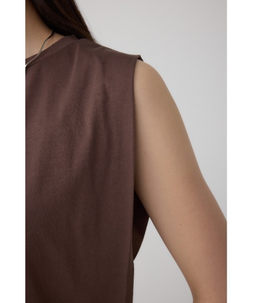 AZUL by moussy（アズールバイマウジー）の「C/Tベーシッククルーネックタンク（タンクトップ・レディース・ブラウン/アイボリー/ブラック/ライトピンク・FREE）」の16枚目の写真