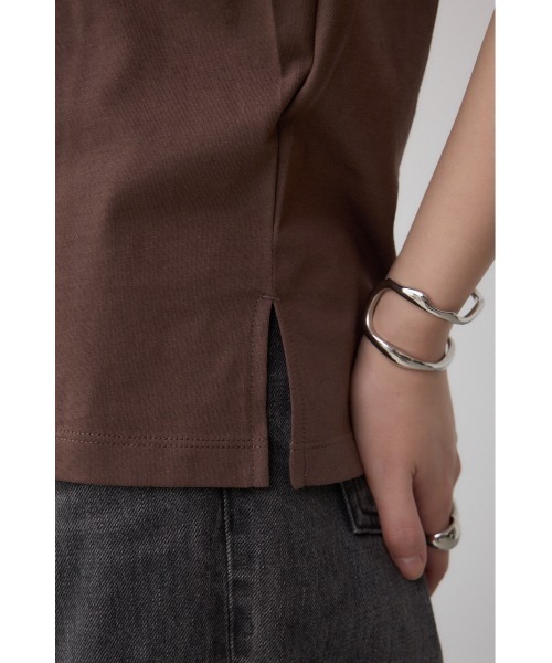 AZUL by moussy（アズールバイマウジー）の「C/Tベーシッククルーネックタンク（タンクトップ・レディース・ブラウン/アイボリー/ブラック/ライトピンク・FREE）」の15枚目の写真