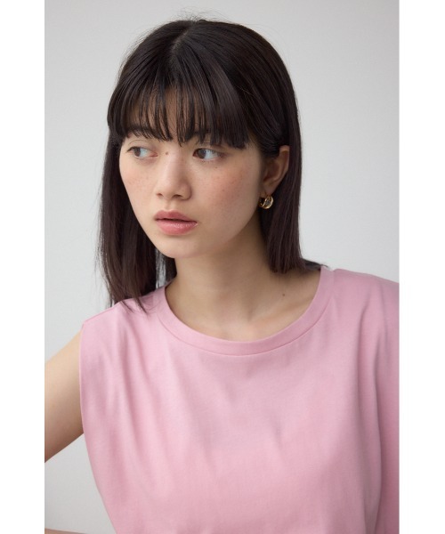 AZUL by moussy（アズールバイマウジー）の「C/Tベーシッククルーネックタンク（タンクトップ・レディース・ブラウン/アイボリー/ブラック/ライトピンク・FREE）」の14枚目の写真