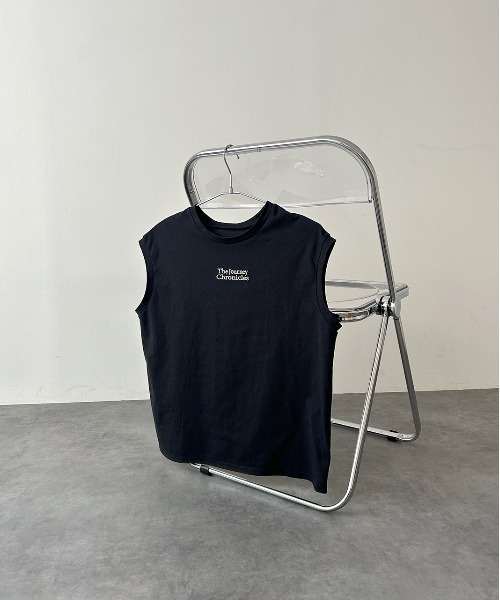 ad thie(アドティエ)の「ロゴ刺繍 フレンチスリーブ Tシャツ(Tシャツ/カットソー・レディース・オフホワイト/チャコール/ブラック・FREE)」の4枚目の写真