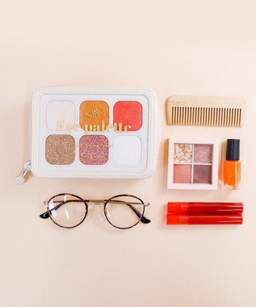 ACCOMMODE（アコモデ）の「アイシャドウパレットポーチ（ポーチ・レディース・ブラック/アイボリー・FREE）」の9枚目の写真