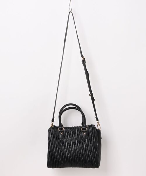 LA BAGAGERIE(ラバガジェリー)の「ランダムプリーツ2WAYハンドバッグ(トートバッグ・レディース・シルバー系その他/ブラック/グレイッシュベージュ/アイボリー/ライトブルー・FREE)」の6枚目の写真