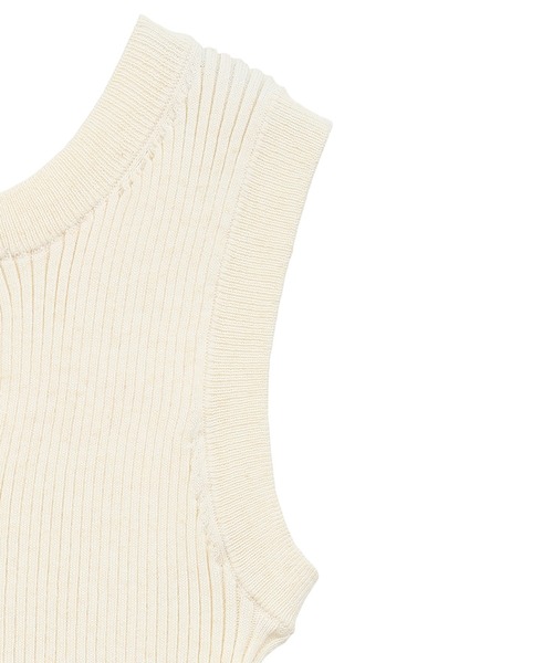 CLANE(クラネ)の「【CLANE/クラネ】W FACE HALL KNIT TOPS/ニットトップス/ノースリーブ/タンクトップ(タンクトップ・レディース・オレンジ/ブルー/ブラック/アイボリー/マルチ・1/2)」の22枚目の写真