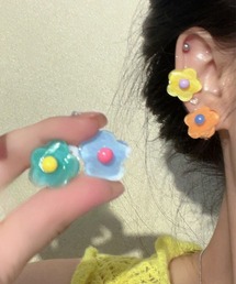YU-KA:フラワーデザインポップピアス flower design pop pierce