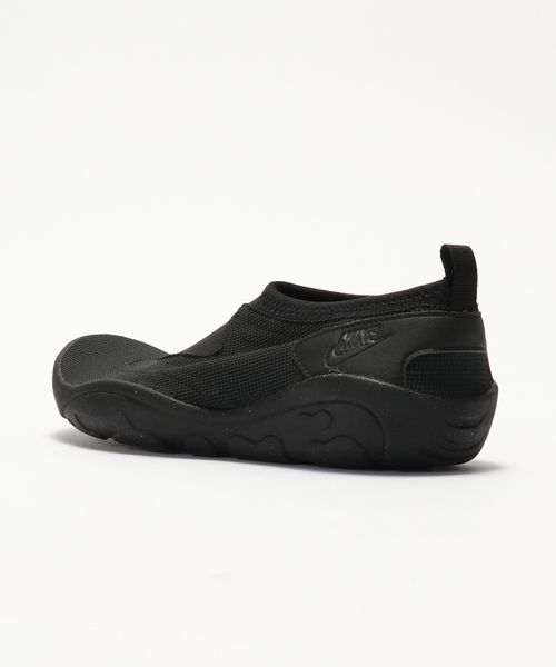 NIKE(ナイキ)の「NIKE (ナイキ) AQUA TURF FZ5627(スニーカー・メンズ・ブラック・26cm/27cm/28cm)」の3枚目の写真