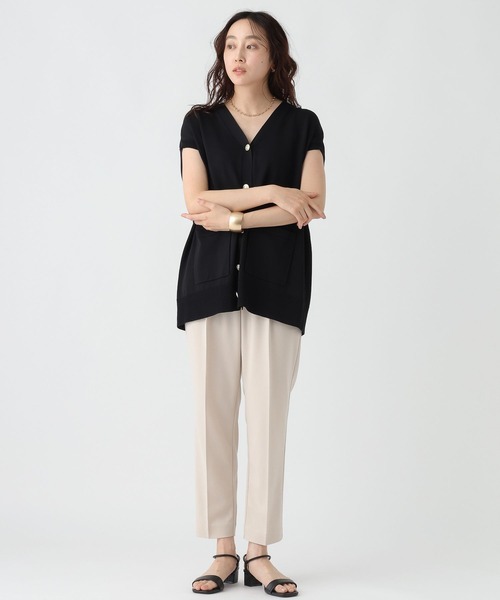 Elura（エルーラ）の「ハリ感ボタンベスト/572670（ベスト・レディース・グリーン系その他4/ブラック/グレイッシュベージュ/ブラウン/オレンジ・FREE）」の13枚目の写真