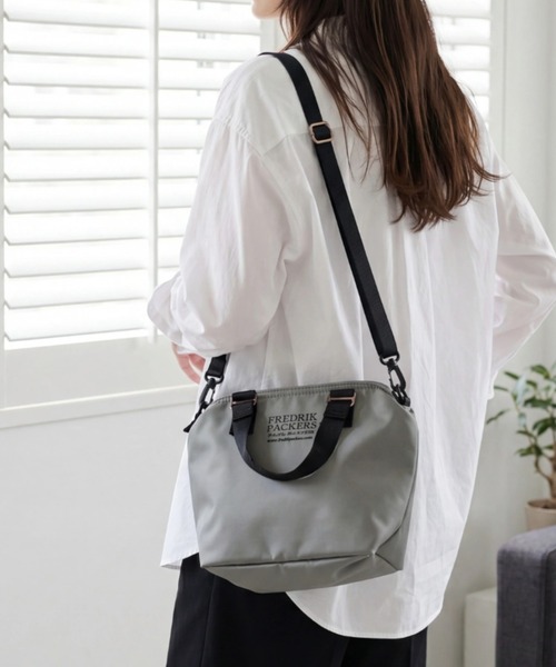 FREDRIK PACKERS(フレドリックパッカーズ)の「【FREDRIK PACKERS】FAM TOTE BAG ファム トートバッグ(トートバッグ・レディース・ブラック/シルバー/カーキ・FREE)」の3枚目の写真