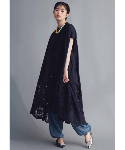 MEDE19F（メデジュウキュウ）の「ＭＥＤＥ１９Ｆ　【ＭＡＤＥ　ＩＮ　ＩＮＤＩＡ　ＣＯＬＬＥＣＴＩＯＮ】シフリー刺しゅうワンピース（ワンピース・レディース・オフホワイト/スミクロ・2/1/3）」の11枚目の写真
