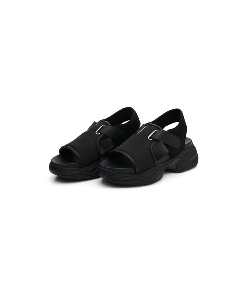 OAO(オーエーオー)の「MONOLITH NYLON(サンダル・レディース・Black・25/24/23/22/29/28/27.5/27/26.5/26)」の6枚目の写真