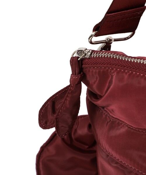 Casselini（キャセリーニ）の「【別注】Casselini / リボン ヘルメット バッグ（トートバッグ・レディース・ブラック/ボルドー・ONE SIZE）」の21枚目の写真