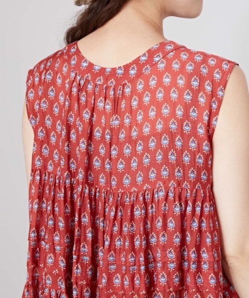 チャイハネ(チャイハネ)の「【チャイハネ】アシミーナノースリーブトップス(その他トップス・レディース・ホワイト/レッド/ブラウン/ネイビー・FREE)」の10枚目の写真