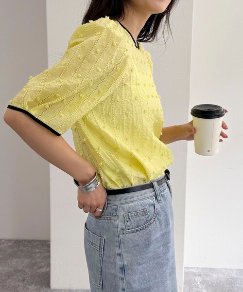 fredy emue（フレディエミュ）の「シアージャガードパイピング半袖ブラウス（シャツ/ブラウス・レディース・イエロー/オフホワイト/ブラック・38）」の8枚目の写真