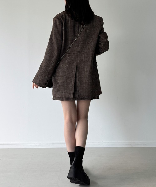 JUNOAH（ジュノア）の「グレンチェックオーバーサイズジャケット＋フレアミニスカート(インパン付き)set（セットアップ・レディース・ブラウン/グレー・SMALL/MEDIUM/LARGE）」の6枚目の写真