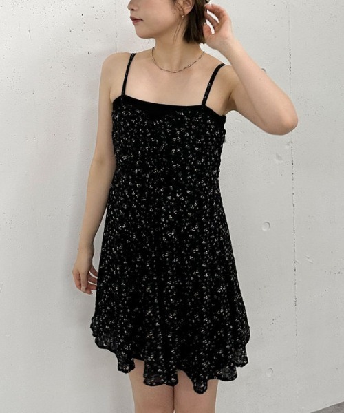 archives（アルシーヴ）の「花柄ミニキャミワンピース（ワンピース・レディース・アイボリー/ブラック/ブラウン・MEDIUM）」の17枚目の写真