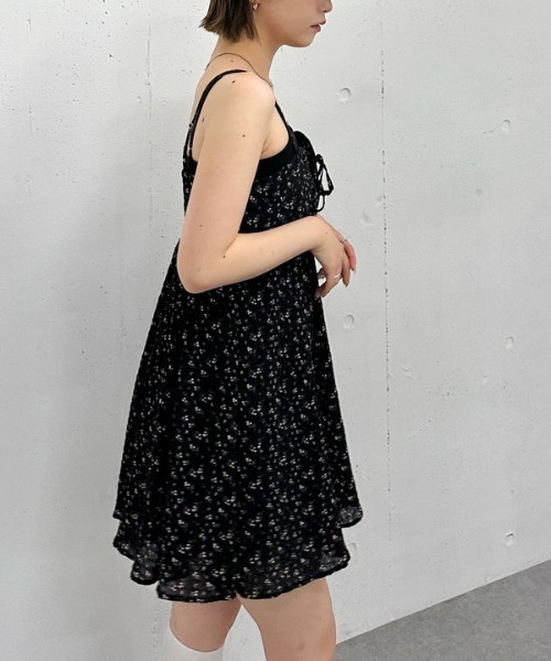archives（アルシーヴ）の「花柄ミニキャミワンピース（ワンピース・レディース・アイボリー/ブラック/ブラウン・MEDIUM）」の18枚目の写真