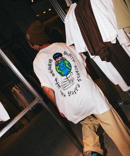 GARDEN TOKYO（ガーデントウキョウ）の「The Make Happy Studio/ザメイクハッピーストゥディオ/FACE OKA×TMHS（Tシャツ/カットソー・メンズ・その他10/ホワイト・M/L/XXL/XL）」の2枚目の写真