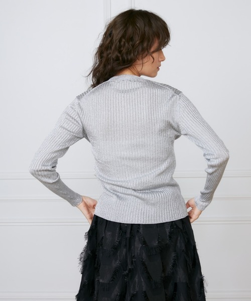 INED(イネド)の「メタリックヤーンカーディガン《la veille by SUPERIOR CLOSET》(カーディガン/ボレロ・レディース・ゴールド/シルバー・9号)」の20枚目の写真