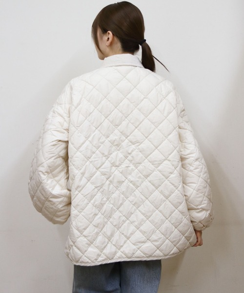 GYMPHLEX（ジムフレックス）の「Gymphlex/ジムフレックス　キルトダウン パフスリーブ ミドルコート　QUILT DOWN PUFF SLEEVE MIDDLE COAT　GY-A0717 NYM（ダウンジャケット/コート・レディース・オリーブ/ブラック/ライトベージュ・14）」の17枚目の写真
