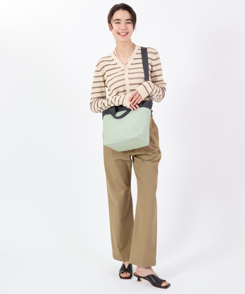 LeSportsac（レスポートサック）の「BUCKET TOTE フロスティグリーン/サンダー（トートバッグ・レディース・グリーン・FREE）」の3枚目の写真