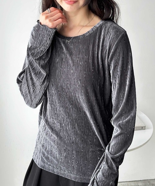 GeeRA(ジーラ)の「ベロアプリーツカットソー(Tシャツ/カットソー・レディース・チャコールグレー/アイボリー/ブラック・MEDIUM/LARGE/X-LARGE)」の10枚目の写真