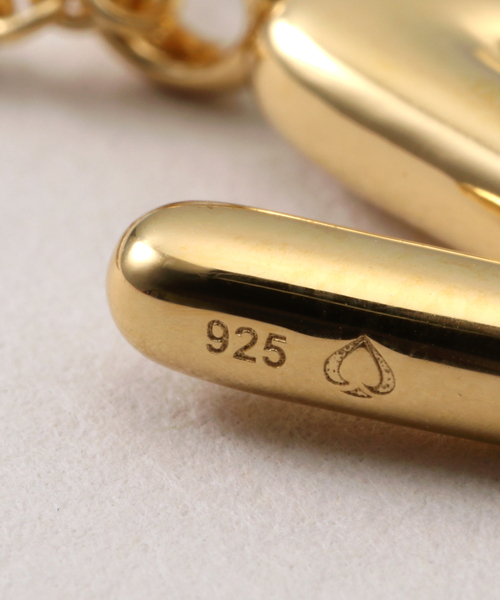 IENA（イエナ）の「JOSEPHINE STUDIO/ジョセフィン・ストゥディオ LETER CHARM SMALL N ネックレス（ネックレス・レディース・ゴールド・FREE）」の6枚目の写真