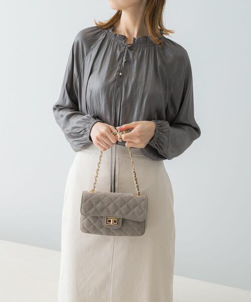 URBAN RESEARCH ROSSO WOMEN(アーバンリサーチ ロッソ)の「AULENTTI スエードキルティングバッグ(ショルダーバッグ・レディース・ベージュ系その他・-)」の3枚目の写真