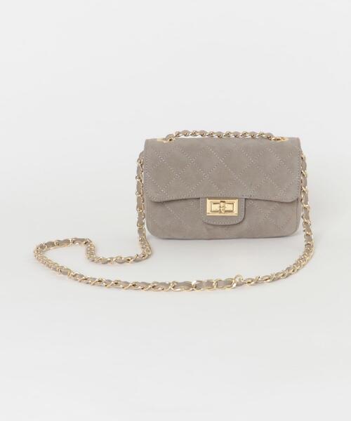 URBAN RESEARCH ROSSO WOMEN(アーバンリサーチ ロッソ)の「AULENTTI スエードキルティングバッグ(ショルダーバッグ・レディース・ベージュ系その他・-)」の5枚目の写真