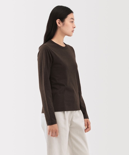MUJI Labo（ムジラボ）の「〔MUJI Labo〕婦人　コットンヤク天竺長袖Ｔシャツ（Tシャツ/カットソー・レディース・ブラック/ダークブラウン/ダークグレー・M/L）」の11枚目の写真