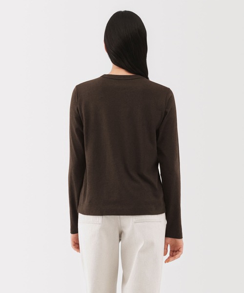 MUJI Labo（ムジラボ）の「〔MUJI Labo〕婦人　コットンヤク天竺長袖Ｔシャツ（Tシャツ/カットソー・レディース・ブラック/ダークブラウン/ダークグレー・M/L）」の12枚目の写真