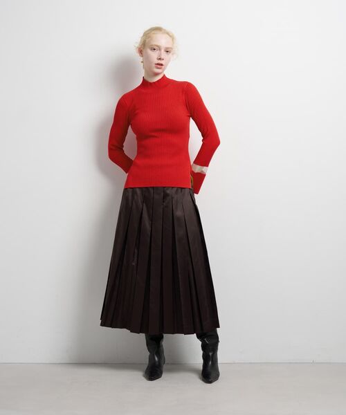 LANVIN en Bleu（ランバンオンブルー）の「シアーポイントカフスリブニット（ニット/セーター・レディース・オフホワイト/ブラック/レッド・38）」の4枚目の写真