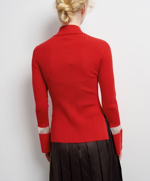 LANVIN en Bleu（ランバンオンブルー）の「シアーポイントカフスリブニット（ニット/セーター・レディース・オフホワイト/ブラック/レッド・38）」の9枚目の写真