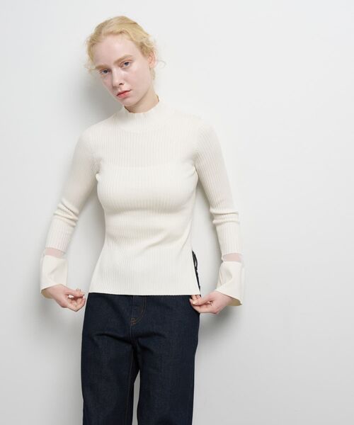 LANVIN en Bleu（ランバンオンブルー）の「シアーポイントカフスリブニット（ニット/セーター・レディース・オフホワイト/ブラック/レッド・38）」の15枚目の写真