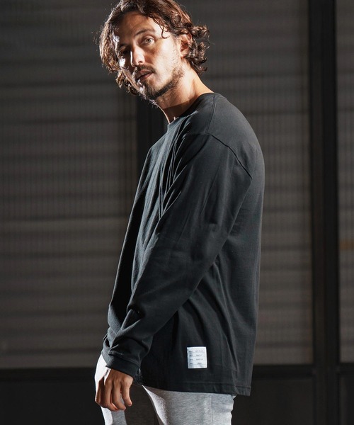 wjk reluxe(ダブルジェーケーリラックス)の「mlt5341-open end yarn long sleeve cut sew ロングスリーブカットソー(WR25W-27)(Tシャツ/カットソー・メンズ・ネイビー系/ホワイト/ブラック・S/XL/L/M)」の4枚目の写真
