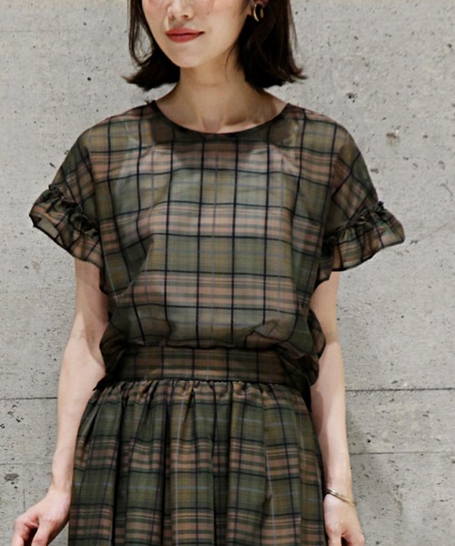 Jines(ジネス)の「シアーチェック前後2wayフリルブラウス【セットアップ可】(シャツ/ブラウス・レディース・カーキ・38)」の4枚目の写真