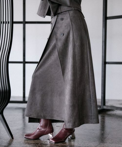 HARE（ハレ）の「スウェードトレンチフレアスカート(HARE)（スカート・レディース・ベージュ/チャコールグレー・FREE）」の7枚目の写真