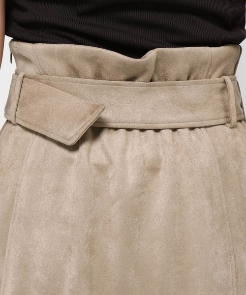HARE（ハレ）の「スウェードトレンチフレアスカート(HARE)（スカート・レディース・ベージュ/チャコールグレー・FREE）」の16枚目の写真