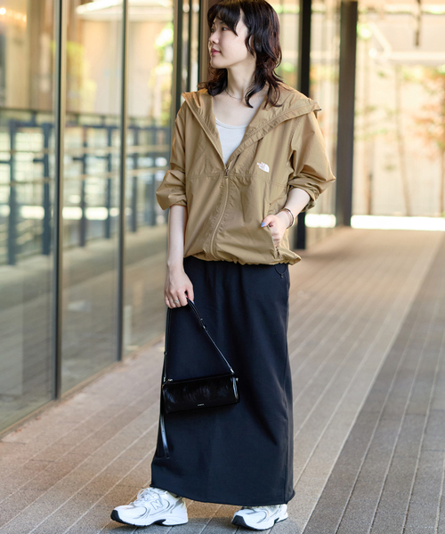 THE NORTH FACE（ザノースフェイス）の「【THE NORTH FACE】コンパクトジャケット（マウンテンパーカー・レディース・ブラック/ベージュ・SMALL）」の21枚目の写真