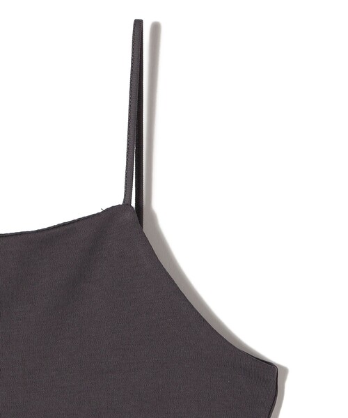 SHIPS(シップス)の「オーガニック コットン 前後 2WAY スムース キャミ(キャミソール・レディース・オフホワイト/ダークグレー/ブラウン系その他・ONE SIZE)」の9枚目の写真