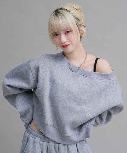 17HR（セブンティーンアワーズ）の「ルーズワンショルスウェット（スウェット・レディース・グレー/ブラック・FREE）」の2枚目の写真