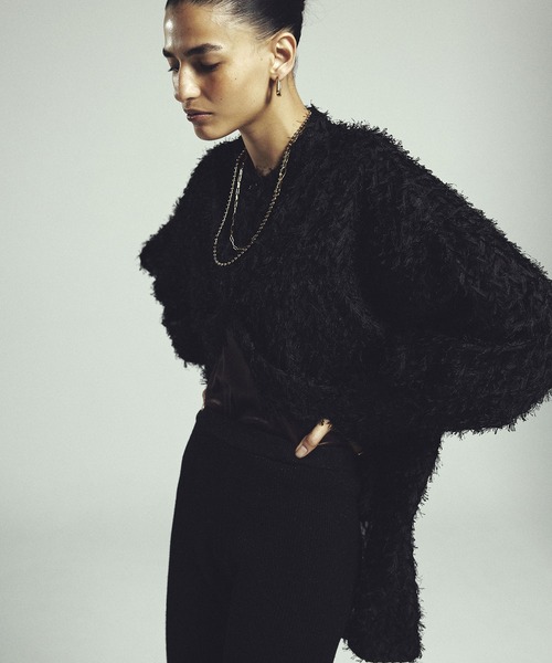 ROSE BUD(ローズバッド)の「(GENE HEAVENS)FRINGE BIG SHIRTS(シャツ/ブラウス・レディース・ベージュ/ホワイト/ブラック・ONE SIZE)」の3枚目の写真